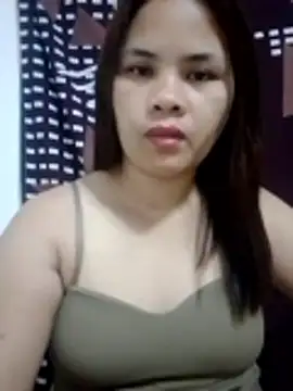 sweet bella16 online show from November 30, 2025, 2:10 pm