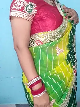 Snapshot of s-pinki chatting on September 24, 2025, 6:00 pm s-pinki online show from September 24, 2025, 6:00 pm