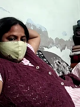 Mmm143 online show from November 16, 2025, 3:17 pm