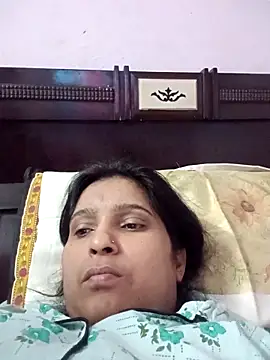 aliya-jaan71 online show from November 6, 2025, 1:45 pm