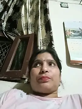 aliya-jaan71 online show from May 15, 2026, 8:16 pm