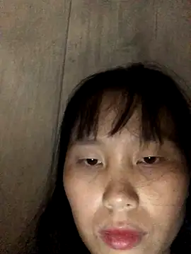 huong-18 online show from October 3, 2025, 11:35 pm