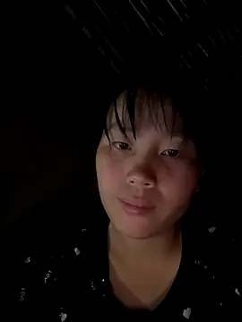 huong-18 online show from November 7, 2025, 2:28 pm