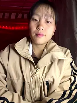 huong-18 online show from January 5, 2026, 10:57 pm