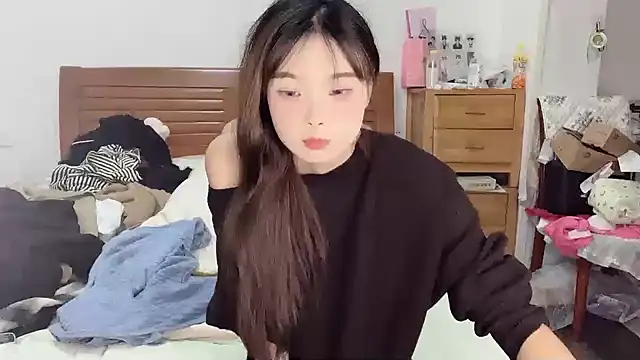 Akong11 online show from September 22, 2025, 2:08 pm