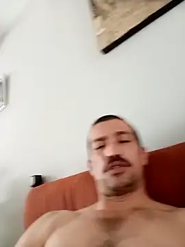 zamir adam online show from November 11, 2025, 6:52 pm