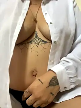 anonyme hot47 online show from October 1, 2025, 8:53 am