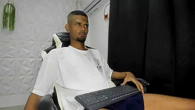 Snapshot of saack__xx chatting on June 11, 2026, 6:22 am saack xx online show from June 11, 2026, 6:22 am