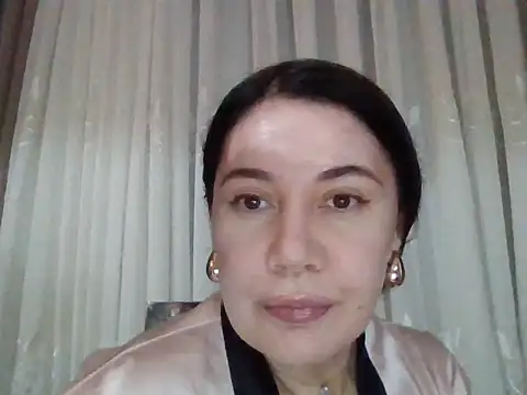 Lomivah online show from December 17, 2025, 5:19 pm