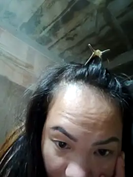 emilyzz online show from October 21, 2025, 12:50 pm