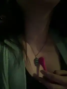 Snapshot of smile-520 chatting on December 19, 2025, 1:18 pm smile-520 online show from December 19, 2025, 1:18 pm