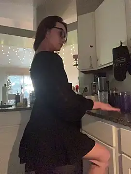 Snapshot of Texxaspearl chatting on January 5, 2026, 9:51 pm Texxaspearl online show from January 5, 2026, 9:51 pm