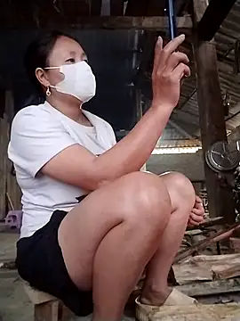 Emmyly 123 online show from January 15, 2026, 2:16 am