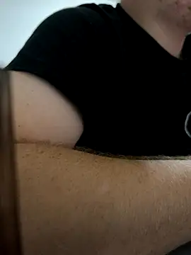 Snapshot of insomnia_llko1998 chatting on October 8, 2025, 10:07 pm insomnia llko1998 online show from October 8, 2025, 10:07 pm