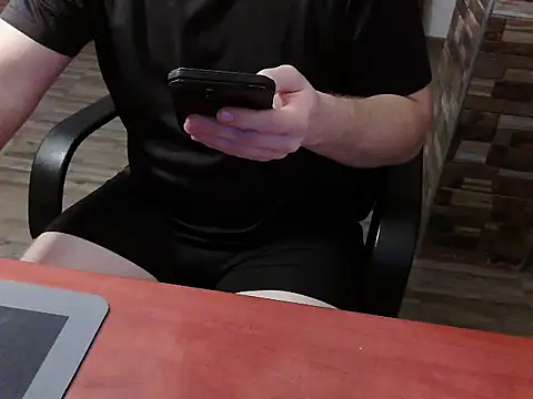 Snapshot of insomnia_llko1998 chatting on November 16, 2025, 9:31 pm insomnia llko1998 online show from November 16, 2025, 9:31 pm