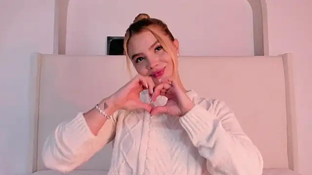 Sofi glow online show from March 23, 2026, 9:30 pm