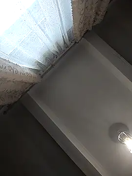 Mia24Blove online show from April 30, 2026, 5:47 am