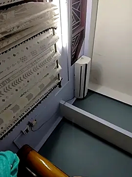 Donerviky online show from September 15, 2025, 5:24 pm