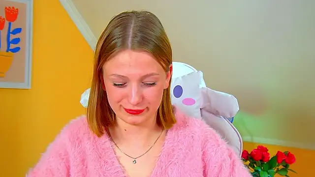 BeatriceBinoche online show from April 4, 2026, 6:33 am