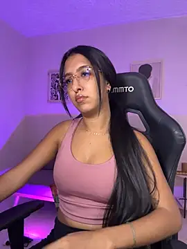 Snapshot of Valerygomez02 chatting on October 14, 2025, 8:09 pm Valerygomez02 online show from October 14, 2025, 8:09 pm