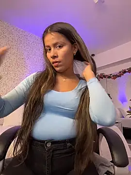 EMILIIA RICHTER   online show from March 25, 2026, 7:31 pm