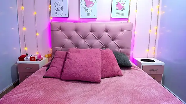 Issaa Tyler online show from January 13, 2026, 6:35 pm