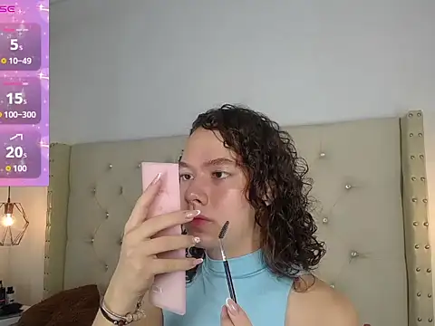 bycandy  online show from October 26, 2025, 12:11 pm