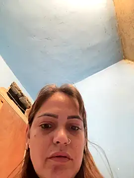 priscila luv online show from November 14, 2025, 10:40 pm