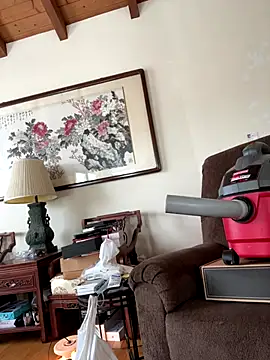 Nataku10 online show from November 11, 2025, 8:20 pm