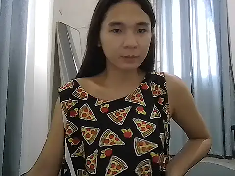 cumslut selena69 online show from December 15, 2025, 7:23 am