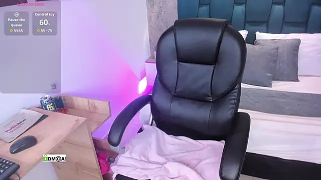 Bellavelvet 1 online show from September 25, 2025, 3:54 am