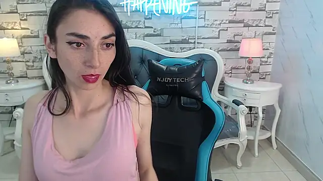 Maily a  online show from September 23, 2025, 4:04 am