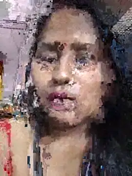 Jasmine Januja online show from May 18, 2026, 2:18 am