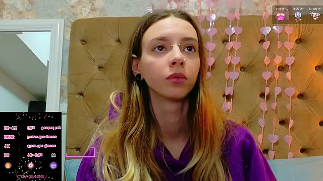 Snapshot of CoraVex chatting on February 19, 2026, 5:14 am CoraVex online show from February 19, 2026, 5:14 am