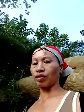 donna-bae online show from October 29, 2025, 12:02 am