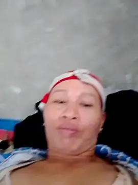 donna-bae online show from February 14, 2026, 8:33 am