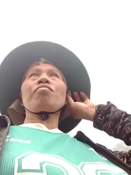 donna-bae online show from March 17, 2026, 9:56 am