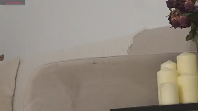 adisson fox online show from December 22, 2025, 7:16 am