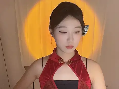 Snapshot of 1X-snake chatting on September 19, 2025, 1:23 pm 1X-snake online show from September 19, 2025, 1:23 pm