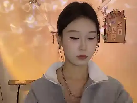 Snapshot of 1X-snake chatting on September 23, 2025, 12:08 pm 1X-snake online show from September 23, 2025, 12:08 pm