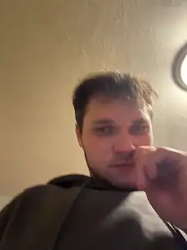 Matthew23Z online show from January 7, 2026, 8:39 am