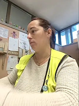 bichota85 online show from November 26, 2025, 11:33 am