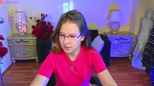 Lisa Roses online show from October 7, 2025, 4:20 am