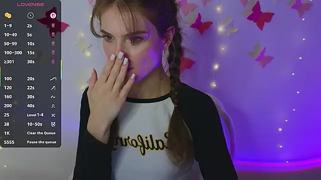 Katyaa Lover online show from November 13, 2025, 5:12 pm