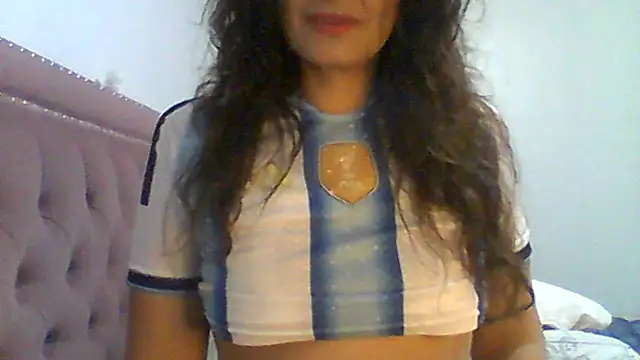 dulcefanny online show from June 9, 2026, 4:51 pm