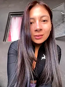 Karlee Grey1 online show from September 24, 2025, 7:50 pm