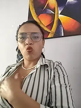 MILA  06 online show from October 1, 2025, 6:36 pm