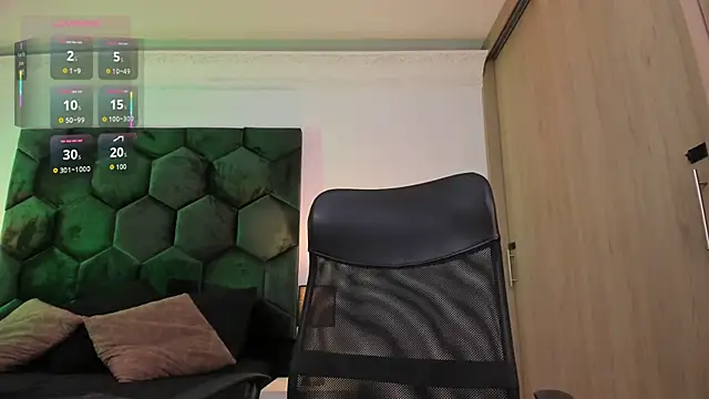 AllexJacob online show from April 11, 2026, 1:26 pm