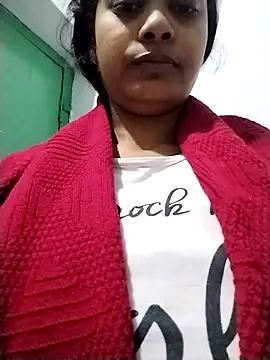 ms-naina online show from December 5, 2025, 8:05 pm