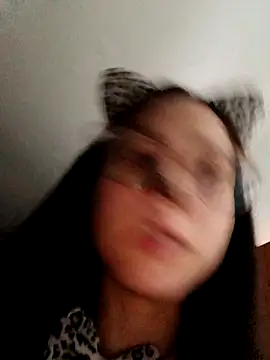 Snapshot of linameii chatting on October 29, 2025, 3:20 am linameii online show from October 29, 2025, 3:20 am